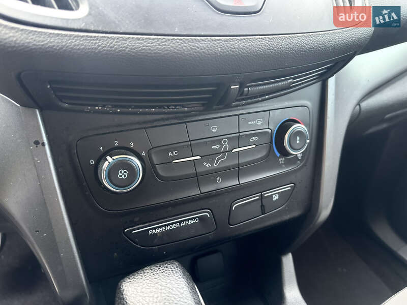 Позашляховик / Кросовер Ford Escape 2017 в Львові фото 10 Позашляховик / Кросовер Ford Escape 2017 в Львові