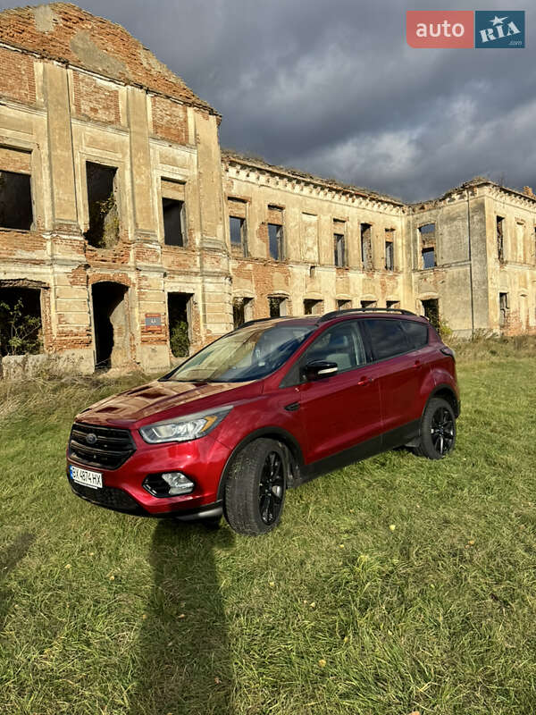 Позашляховик / Кросовер Ford Escape 2016 в Нетішині фото 30 Позашляховик / Кросовер Ford Escape 2016 в Нетішині