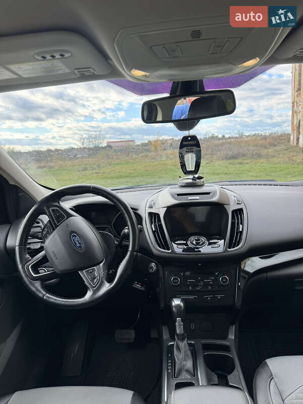 Позашляховик / Кросовер Ford Escape 2016 в Нетішині фото 68 Позашляховик / Кросовер Ford Escape 2016 в Нетішині