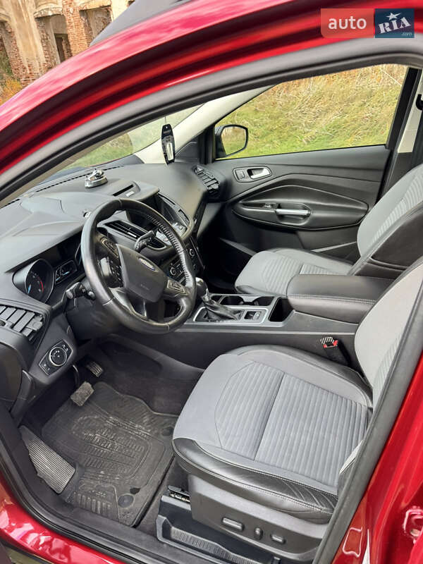 Позашляховик / Кросовер Ford Escape 2016 в Нетішині фото 74 Позашляховик / Кросовер Ford Escape 2016 в Нетішині