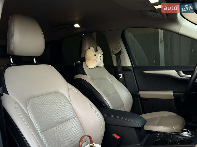 Позашляховик / Кросовер Ford Escape 2020 в Києві фото 34 Позашляховик / Кросовер Ford Escape 2020 в Києві