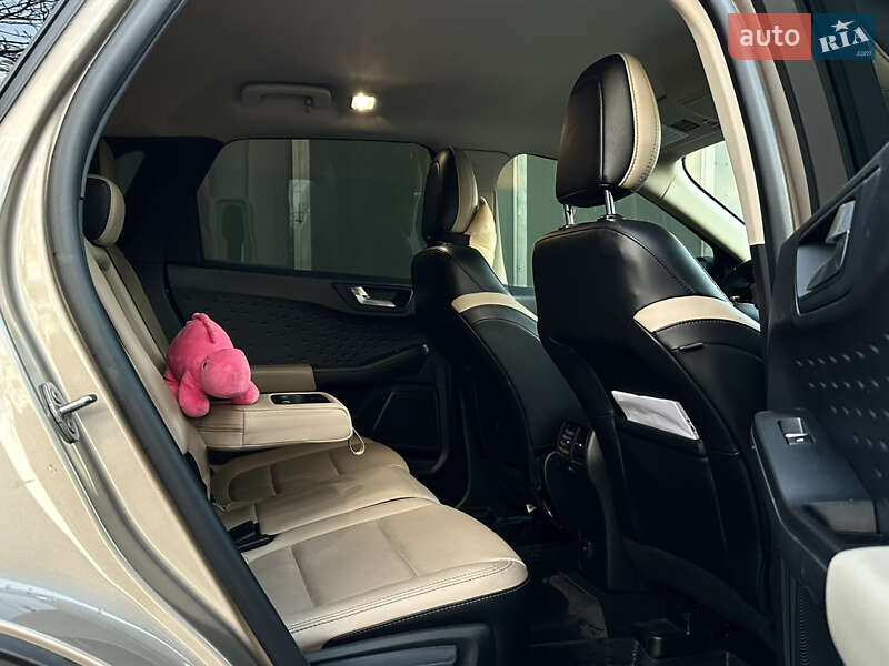 Позашляховик / Кросовер Ford Escape 2020 в Києві фото 37 Позашляховик / Кросовер Ford Escape 2020 в Києві