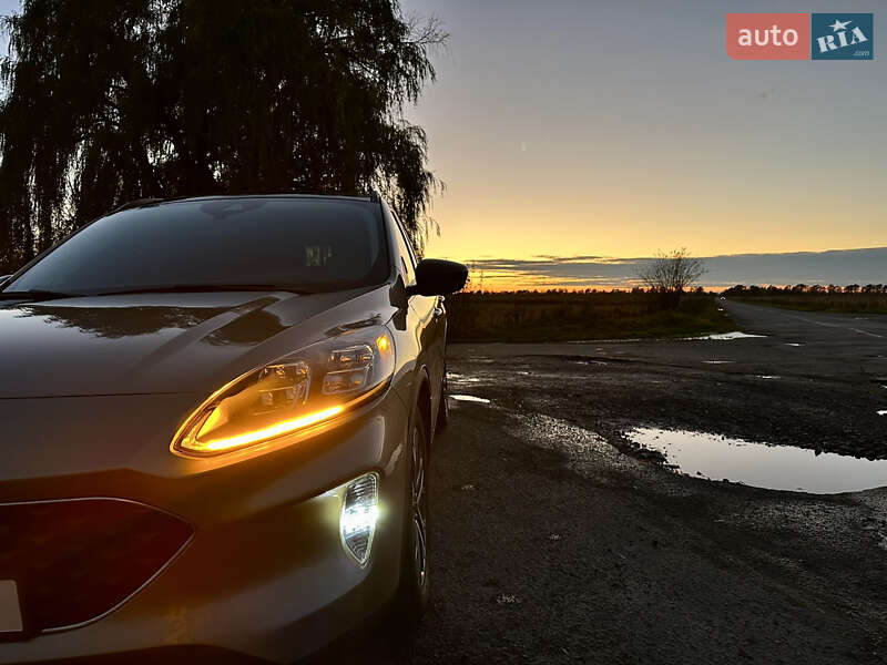 Позашляховик / Кросовер Ford Escape 2020 в Києві фото 61 Позашляховик / Кросовер Ford Escape 2020 в Києві