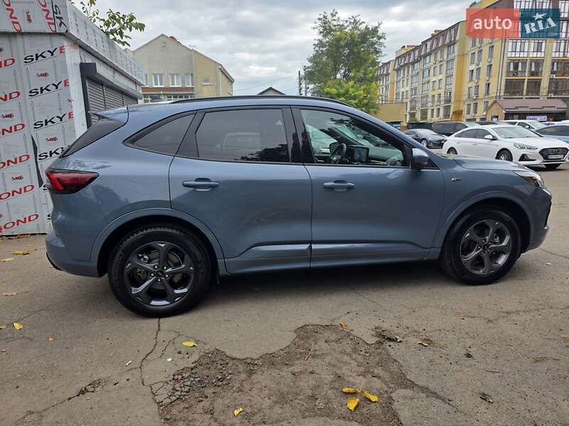 Позашляховик / Кросовер Ford Escape 2024 в Одесі