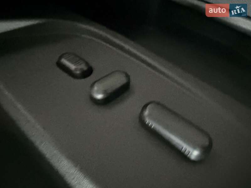 Внедорожник / Кроссовер Ford Escape 2015 в Киеве фото 76 Внедорожник / Кроссовер Ford Escape 2015 в Киеве