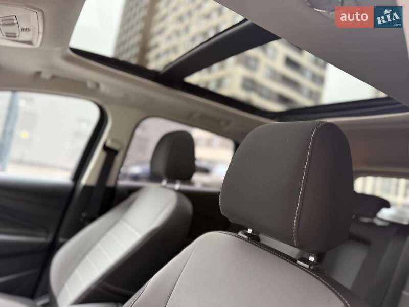 Внедорожник / Кроссовер Ford Escape 2015 в Киеве фото 33 Внедорожник / Кроссовер Ford Escape 2015 в Киеве