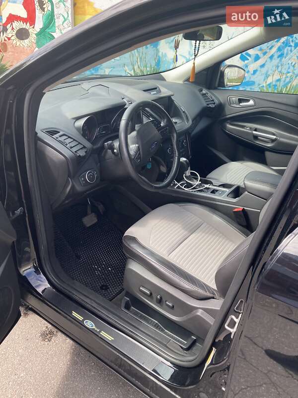 Внедорожник / Кроссовер Ford Escape 2017 в Кременчуге фото 3 Внедорожник / Кроссовер Ford Escape 2017 в Кременчуге