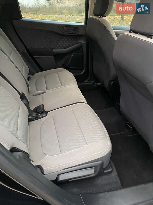 Позашляховик / Кросовер Ford Escape 2019 в Києві