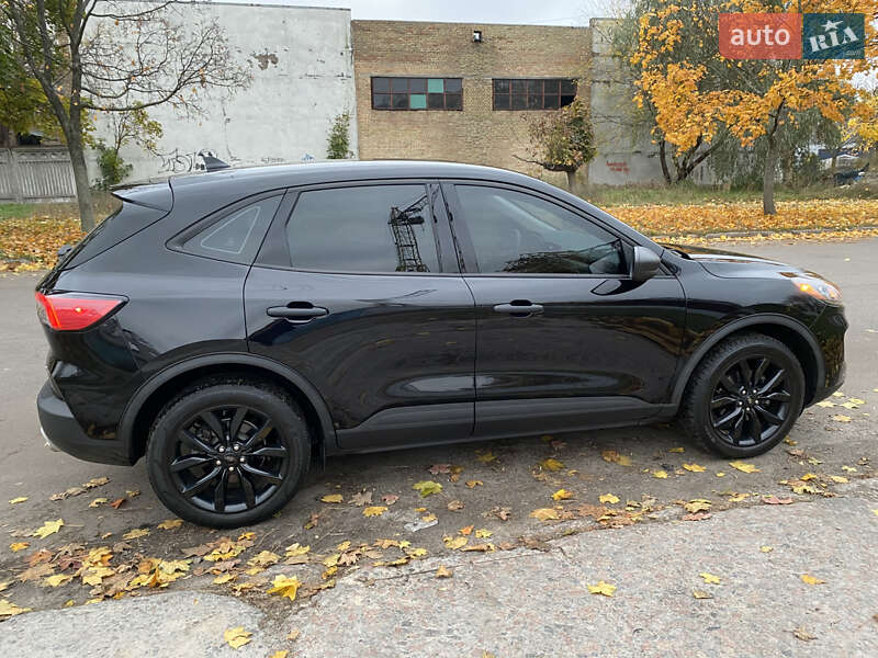 Позашляховик / Кросовер Ford Escape 2019 в Києві