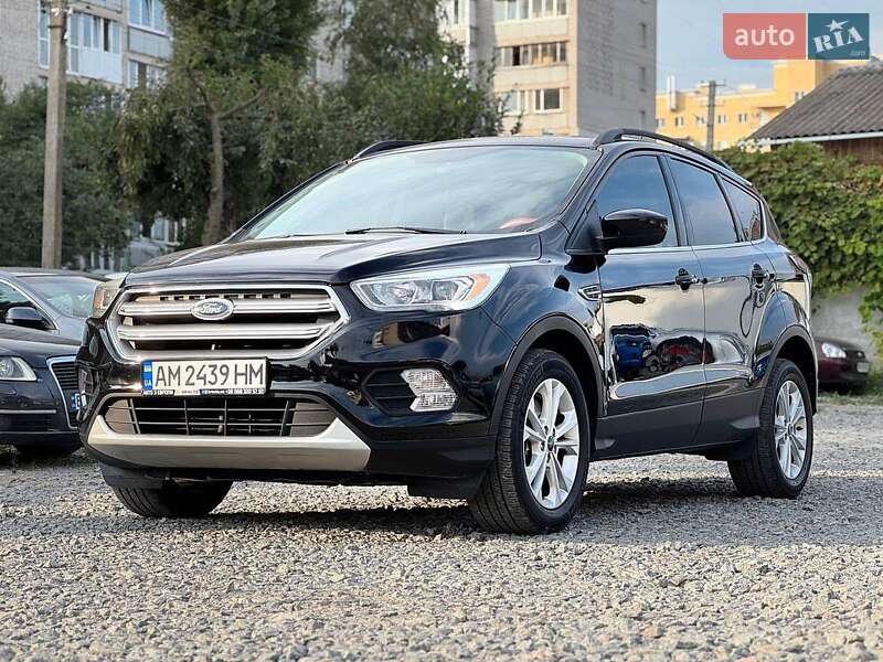 Внедорожник / Кроссовер Ford Escape 2016 в Львове фото 2 Внедорожник / Кроссовер Ford Escape 2016 в Львове