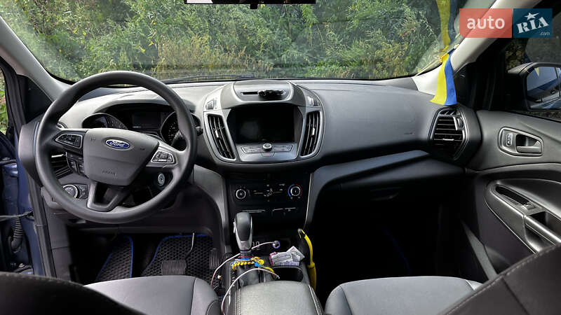 Позашляховик / Кросовер Ford Escape 2017 в Чернігові фото 15 Позашляховик / Кросовер Ford Escape 2017 в Чернігові