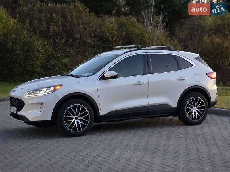 Позашляховик / Кросовер Ford Escape 2020 в Тернополі фото 4 Позашляховик / Кросовер Ford Escape 2020 в Тернополі