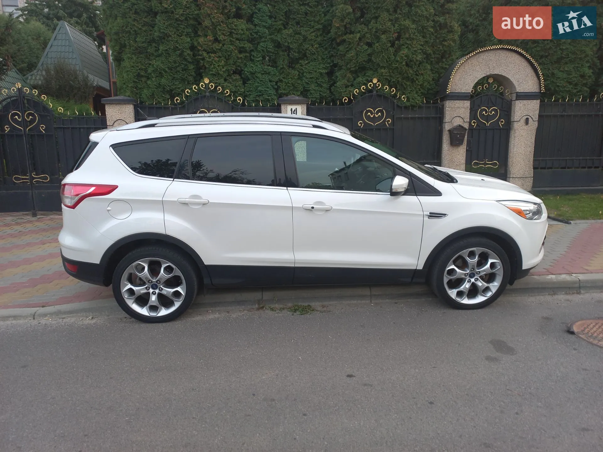2014 Ford Escape - мініатюра 2