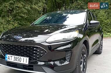 Внедорожник / Кроссовер Ford Escape 2020 в Богородчанах