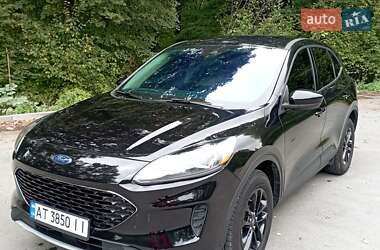 Внедорожник / Кроссовер Ford Escape 2020 в Богородчанах