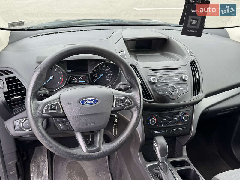 Внедорожник / Кроссовер Ford Escape 2018 в Белогорье фото 9 Внедорожник / Кроссовер Ford Escape 2018 в Белогорье