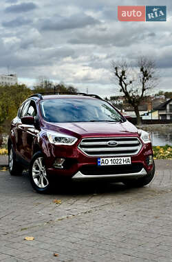 Внедорожник / Кроссовер Ford Escape 2018 в Львове Внедорожник / Кроссовер Ford Escape 2018 в Львове