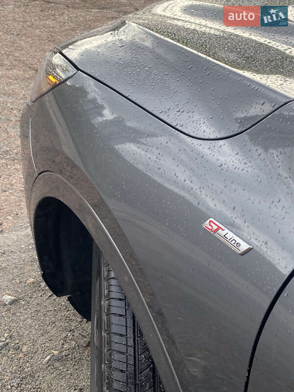 Внедорожник / Кроссовер Ford Escape 2023 в Киеве