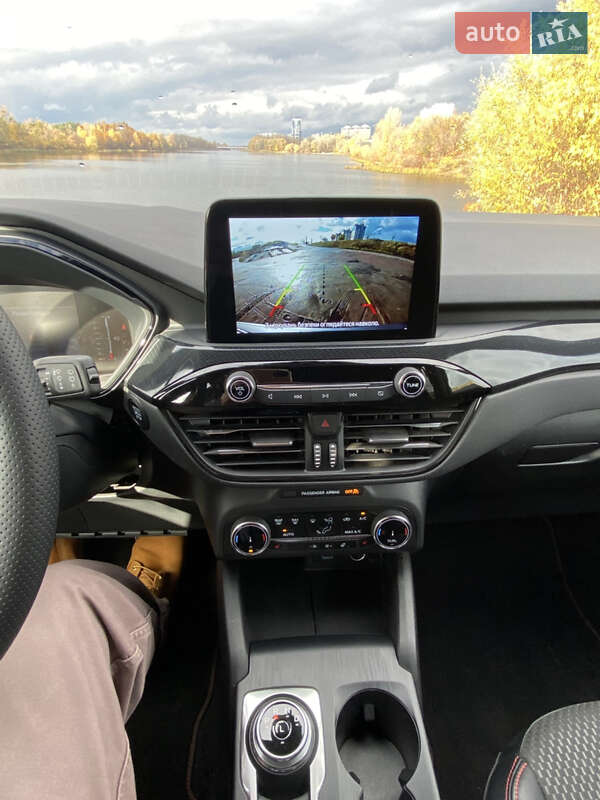 Внедорожник / Кроссовер Ford Escape 2023 в Киеве