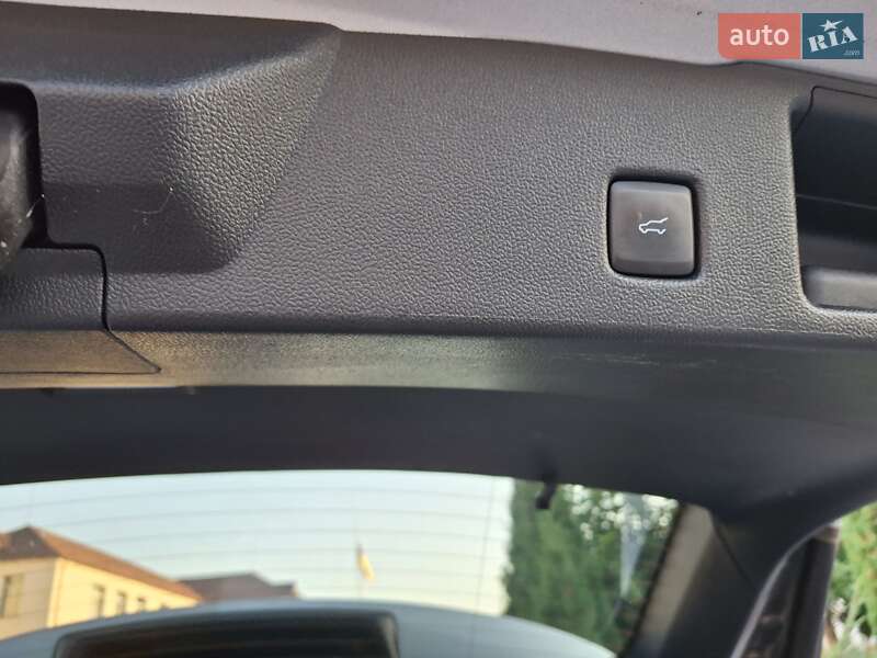 Внедорожник / Кроссовер Ford Escape 2022 в Изяславе