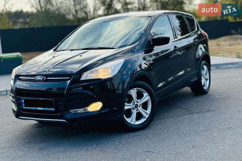Позашляховик / Кросовер Ford Escape 2014 в Ужгороді фото Позашляховик / Кросовер Ford Escape 2014 в Ужгороді