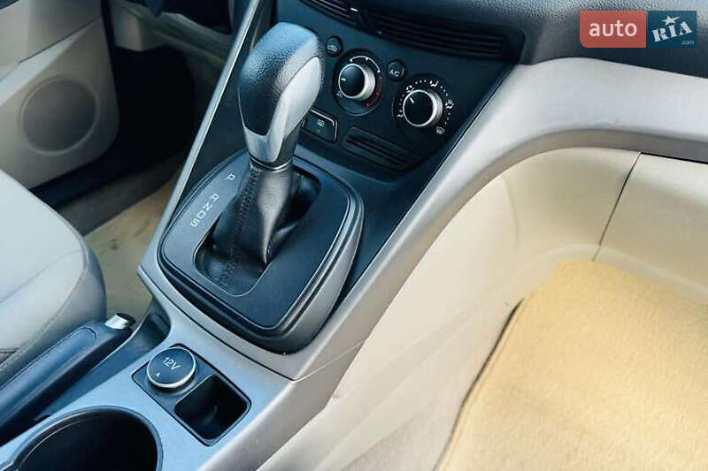 Позашляховик / Кросовер Ford Escape 2014 в Ужгороді фото 13 Позашляховик / Кросовер Ford Escape 2014 в Ужгороді