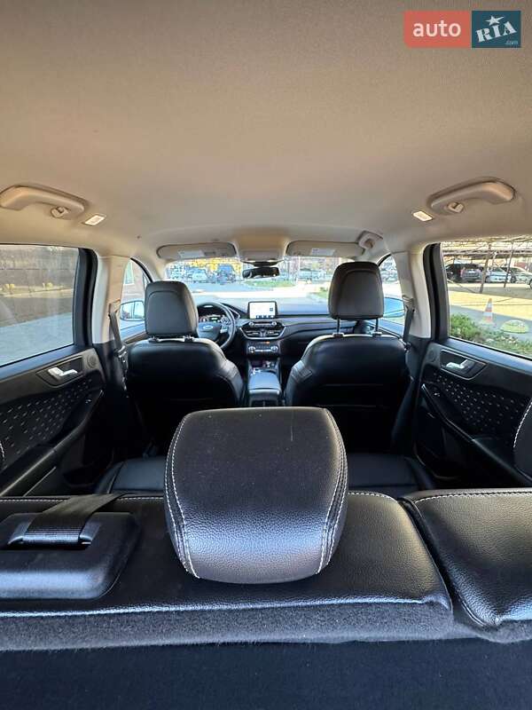 Позашляховик / Кросовер Ford Escape 2020 в Одесі