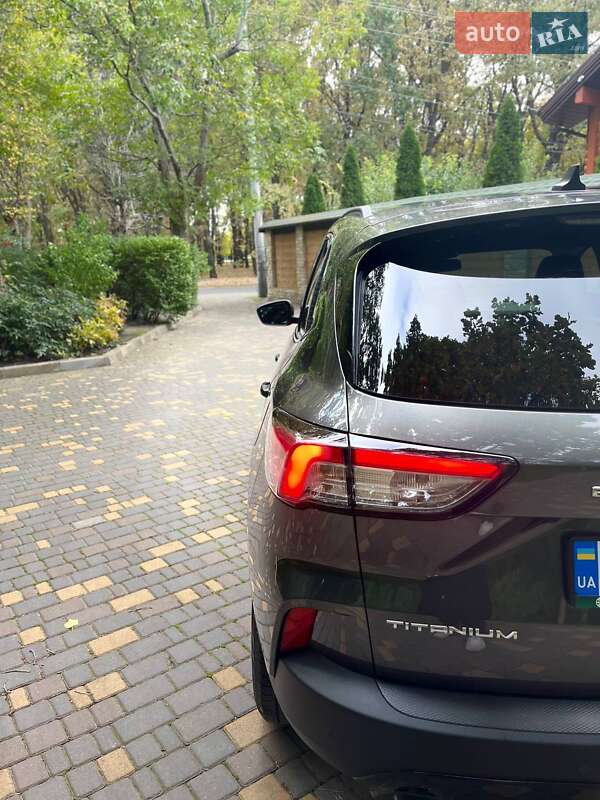 Позашляховик / Кросовер Ford Escape 2020 в Одесі