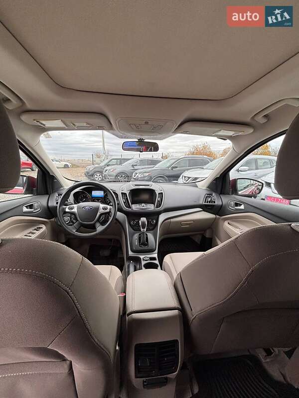 Внедорожник / Кроссовер Ford Escape 2015 в Львове
