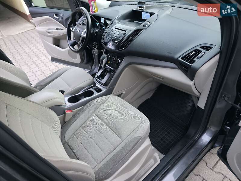 Позашляховик / Кросовер Ford Escape 2016 в Хмельницькому фото 35 Позашляховик / Кросовер Ford Escape 2016 в Хмельницькому