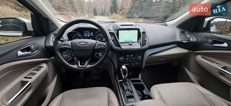 Внедорожник / Кроссовер Ford Escape 2018 в Трускавце