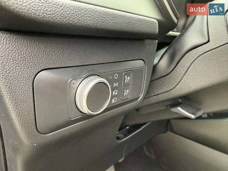 Внедорожник / Кроссовер Ford Escape 2020 в Киеве фото 31 Внедорожник / Кроссовер Ford Escape 2020 в Киеве