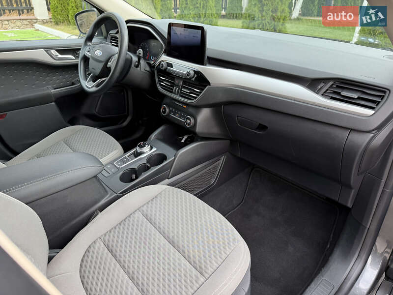 Внедорожник / Кроссовер Ford Escape 2020 в Киеве фото 37 Внедорожник / Кроссовер Ford Escape 2020 в Киеве