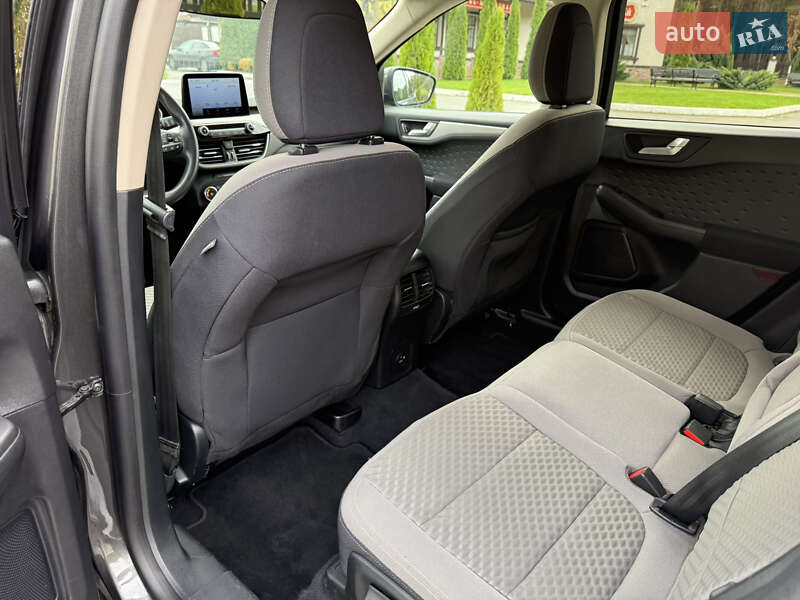 Внедорожник / Кроссовер Ford Escape 2020 в Киеве фото 43 Внедорожник / Кроссовер Ford Escape 2020 в Киеве