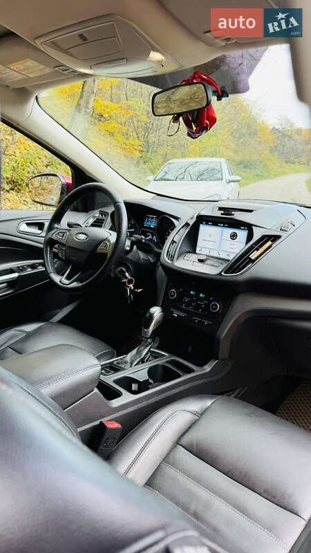 Позашляховик / Кросовер Ford Escape 2018 в Львові фото 27 Позашляховик / Кросовер Ford Escape 2018 в Львові