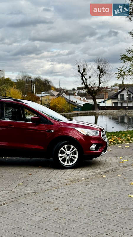 Позашляховик / Кросовер Ford Escape 2018 в Львові фото 30 Позашляховик / Кросовер Ford Escape 2018 в Львові