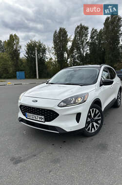Позашляховик / Кросовер Ford Escape 2020 в Харкові