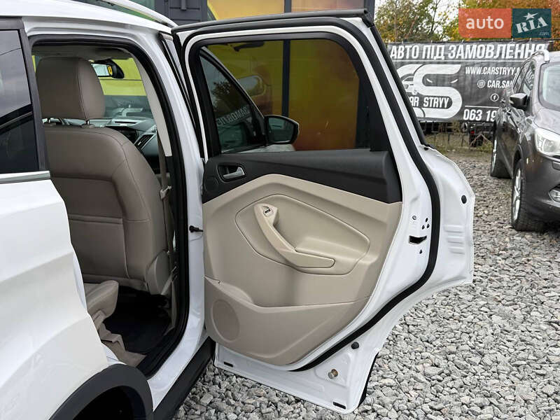 Позашляховик / Кросовер Ford Escape 2015 в Стрию фото 48 Позашляховик / Кросовер Ford Escape 2015 в Стрию