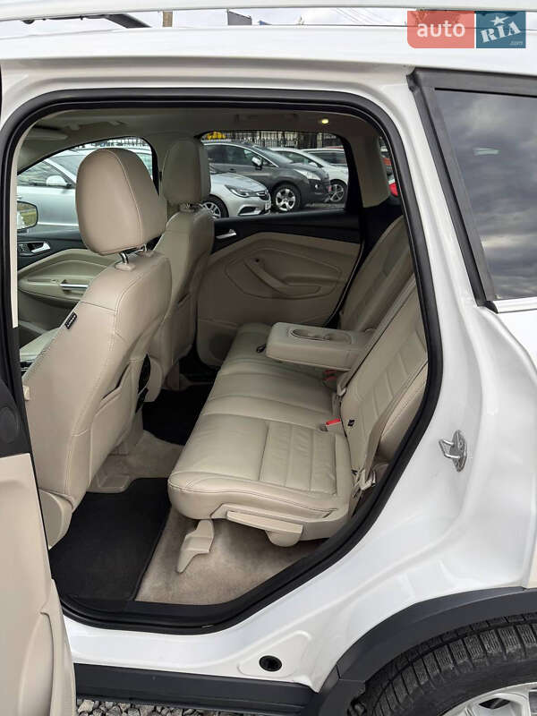 Позашляховик / Кросовер Ford Escape 2015 в Стрию фото 55 Позашляховик / Кросовер Ford Escape 2015 в Стрию