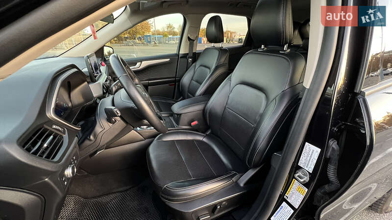 Внедорожник / Кроссовер Ford Escape 2020 в Днепре фото 17 Внедорожник / Кроссовер Ford Escape 2020 в Днепре