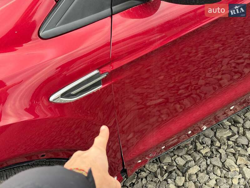 Позашляховик / Кросовер Ford Escape 2018 в Луцьку