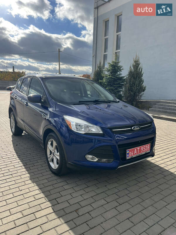 Позашляховик / Кросовер Ford Escape 2016 в Житомирі