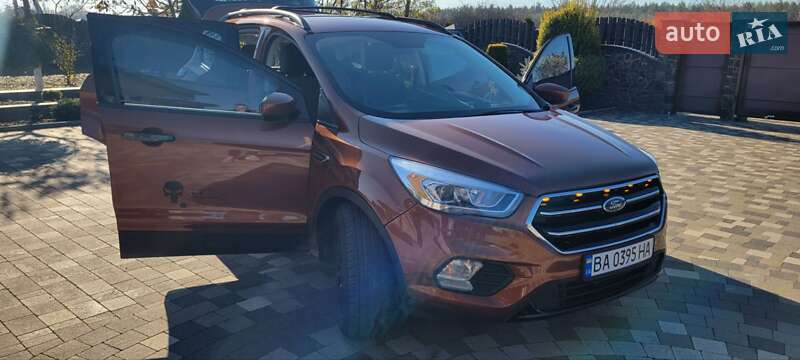 Внедорожник / Кроссовер Ford Escape 2016 в Гайвороне фото 8 Внедорожник / Кроссовер Ford Escape 2016 в Гайвороне
