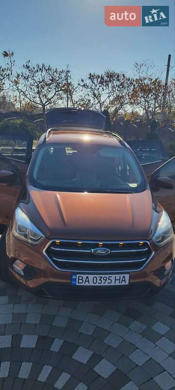 Внедорожник / Кроссовер Ford Escape 2016 в Гайвороне фото 2 Внедорожник / Кроссовер Ford Escape 2016 в Гайвороне