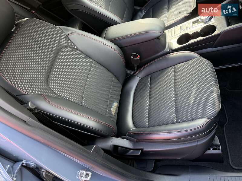 Внедорожник / Кроссовер Ford Escape 2024 в Виннице