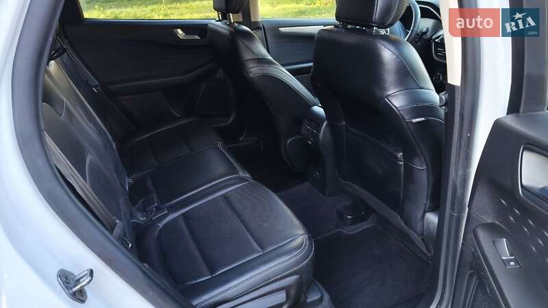 Внедорожник / Кроссовер Ford Escape 2020 в Киеве фото 12 Внедорожник / Кроссовер Ford Escape 2020 в Киеве