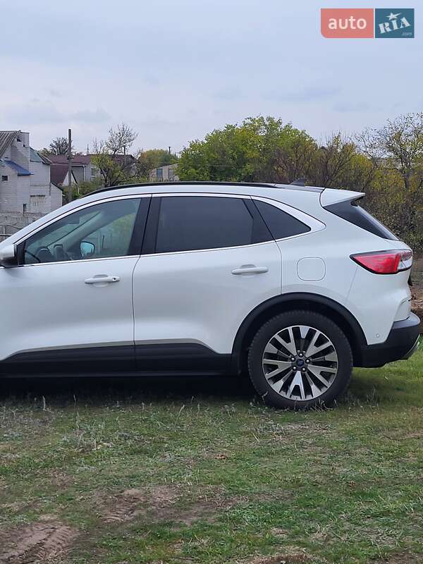 Внедорожник / Кроссовер Ford Escape 2020 в Каменском фото 6 Внедорожник / Кроссовер Ford Escape 2020 в Каменском