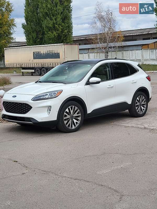 Внедорожник / Кроссовер Ford Escape 2020 в Каменском фото 11 Внедорожник / Кроссовер Ford Escape 2020 в Каменском