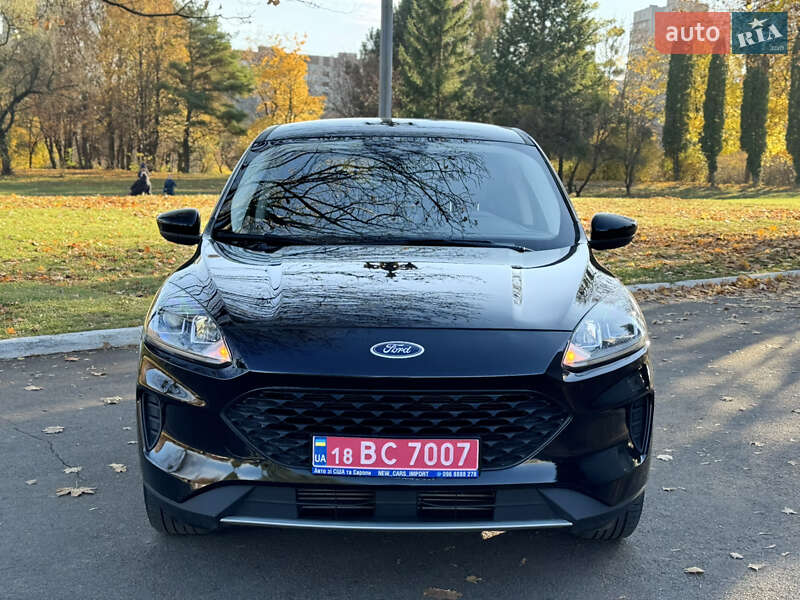 Внедорожник / Кроссовер Ford Escape 2021 в Ровно