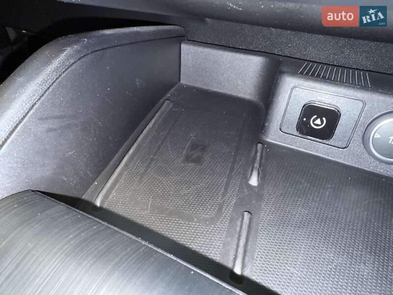 Позашляховик / Кросовер Ford Escape 2020 в Києві фото 25 Позашляховик / Кросовер Ford Escape 2020 в Києві